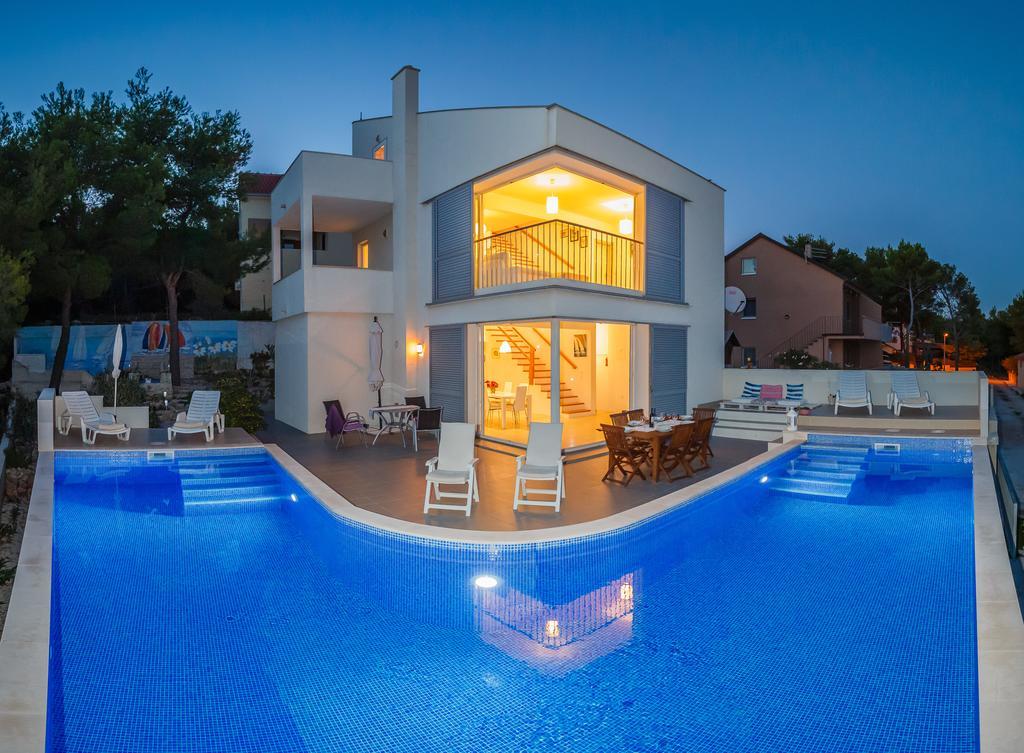 Villa Casabianca Milna  Exterior foto